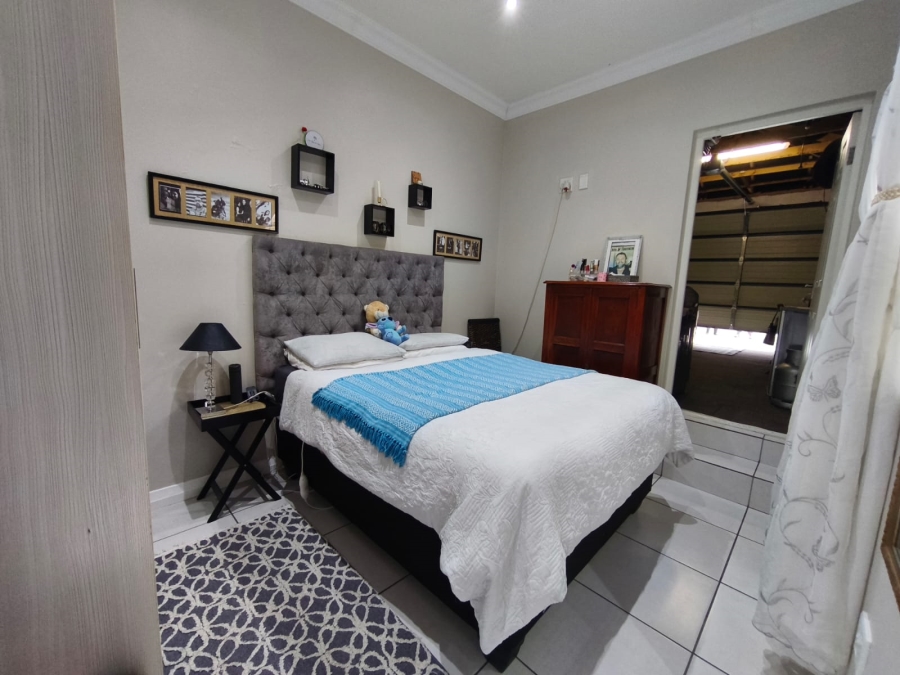 3 Bedroom Property for Sale in Protea Heights Western Cape